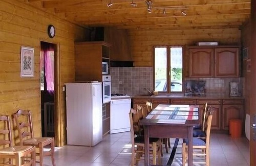 Moux-en-Morvan Ski Chalet | Comfortable chalet with private fishing pond in the heart of the Morvan.