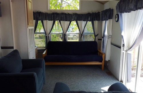 Put-in-Bay Villa | Comfortable, Clean, Very Peaceful Get Away