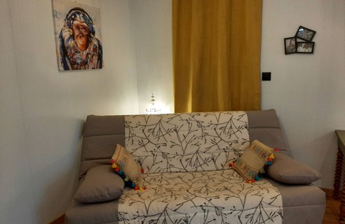 Villedieu-sur-Indre Apartment | Comfortable studio close to the golf course and in the heart of Villedieu sur Indre.
