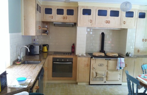 Dingle House | Comfortable Home in a beautiful part of Dingle Town