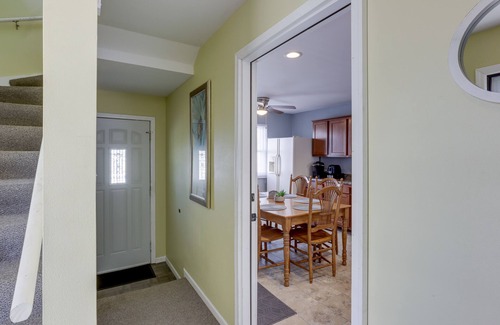 Milwaukee House | Comfortable Milwaukee Abode ~ 10 Mi to Downtown!