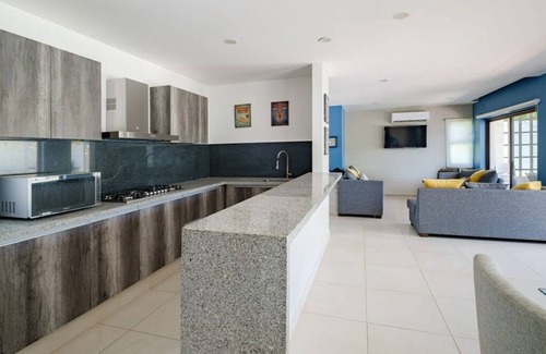 Boulevard Barra Vieja Apartment | Comfortable House -Private Pool - Private Beach