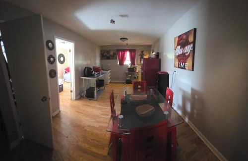 Calumet Park Apartment | Comfortable & Relaxing Charming 3BR unit