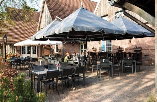 Bruggenmors House | Comfortable Retreat w/Terrace Near TwentseWelle Museum — Walk To Parks And Café