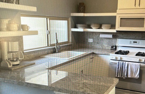 Colinas del Mar House | Comfortable safe gated community, located 12 min away from Valle de Guadalupe.
