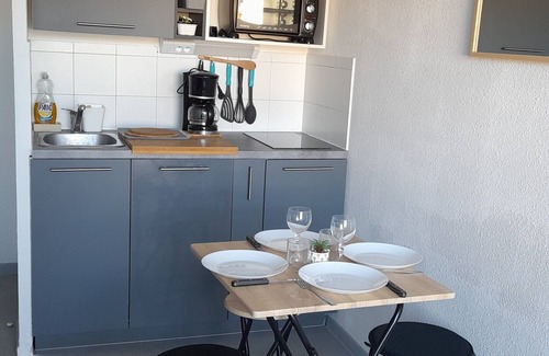 La Petite Motte Apartment | Comfortable studio by the sea
