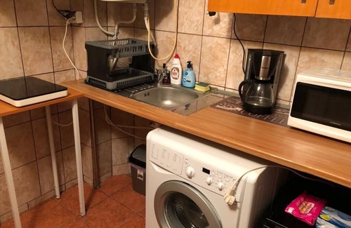 Vitan House | Comfortable Studio (Self Check-In)