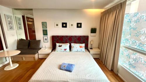 Nana Apartment | Comfortable Studio, Walk to BTS, Free Wi-Fi, Great Location