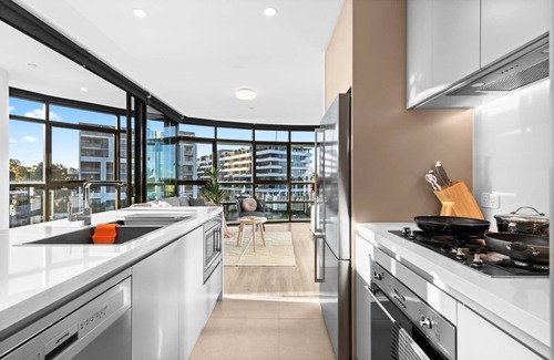 Sydney Olympic Park Apartment | Comfy 2BR Apt Close to Olympic Park Venues