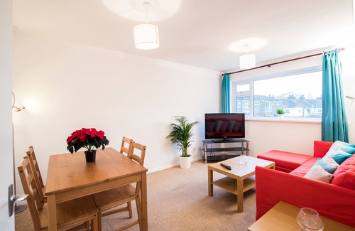 Bishop's Stortford Apartment | Comfy 2BR Flat with Wi-Fi in Bishop's Stortford