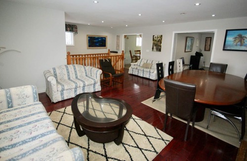 Kirkfield House | Comfy 5 Bedroom Cottage, 1 Hr Toronto