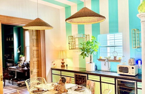 Saint Roch House | Comfy Guest Rooms with WiFi and AC in vibrant New Orleans
