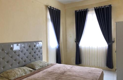 Karawang Apartment | Comfy Studio Emerald Hills