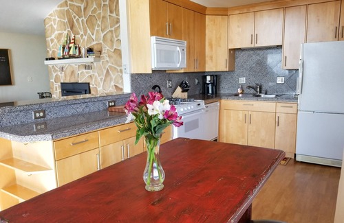 Oceanside House | Commanding Ocean view!