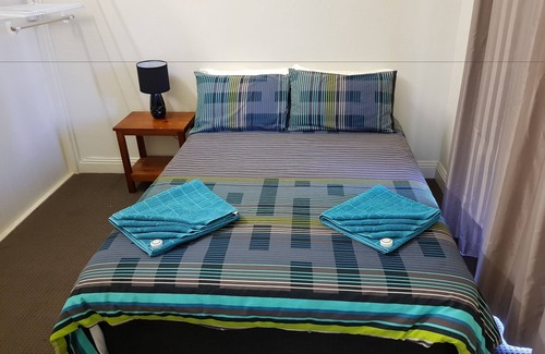 Charters Towers Hotel | Commercial Hotel