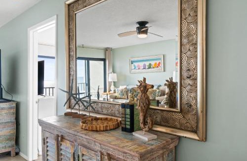 Lower Grand Lagoon House | Commodore Resort #507 by Book That Condo