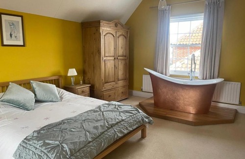 Kneesall House | Common Farmhouse