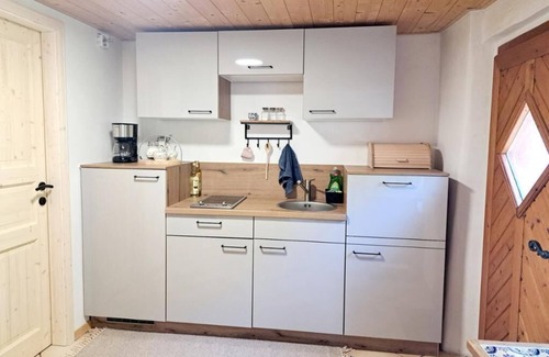 Gaming Apartment | Compact vacation apartment (36 m2) in a secluded location with fireplace, terrace & stream access