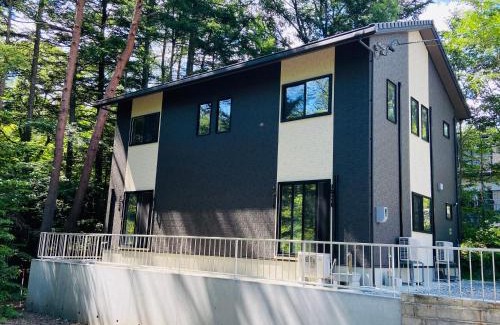 Kirizumi Onsen Apartment | Compass Duo