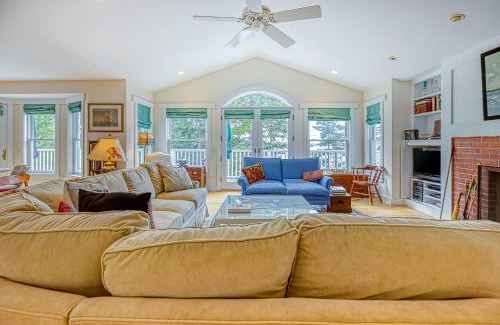 Seal Cove House | Compass Rose