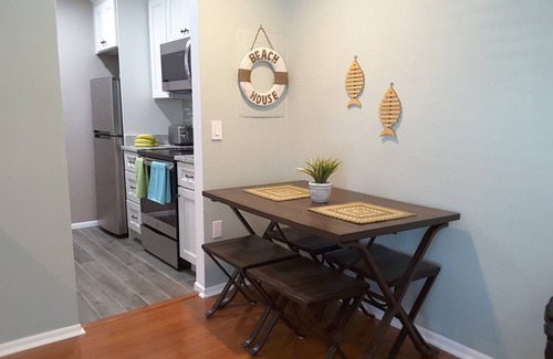 Madeira Beach Condo | Completely Remodeled, 1 BDRM Condo, heated pools, 2 min walk to the beach