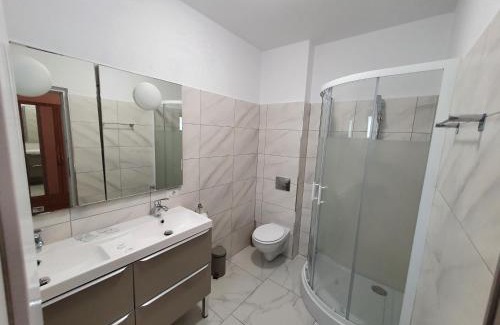 Bicaz Hotel | Complex Adora