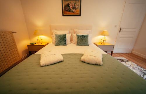 Montigny-le-Gannelon House | "Compostelle "