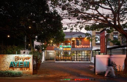Tembalang House | Comvee