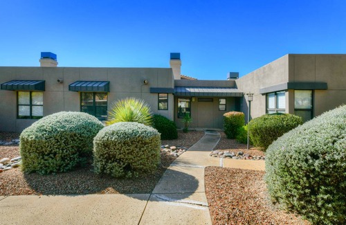 Tucson Condo | Condo ∙ 2 bedrooms ∙ 4 guests