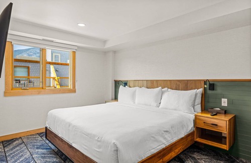 Banff Condo | Condo ∙ 3 bedrooms ∙ 6 guests
