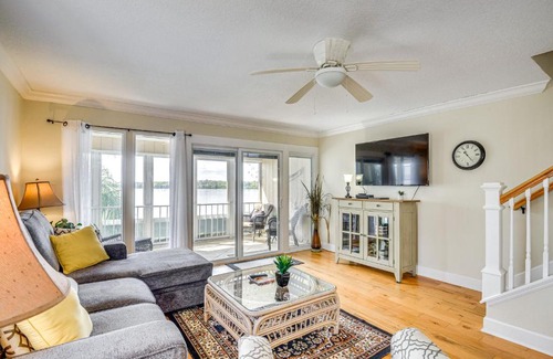 Welaka Apartment | Condo on St Johns River with Boat Dock Access!