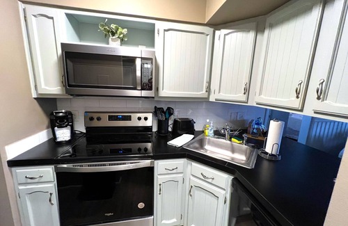 Huron Condo | Condo Overlooking the Marina!