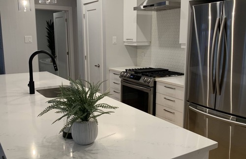 Bromont Condo | Condo ski in ski out and bike in/out. Direct access to C1