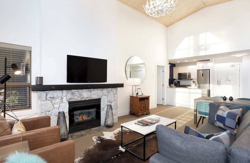 Upper Village Condo | Condo w/Pool & Hot Tubs, BBQ, Gym, Biking Trails