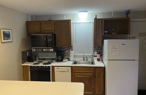 Gilford Condo | Condo with WiFi, private beach, full kitchen, & outdoor pool