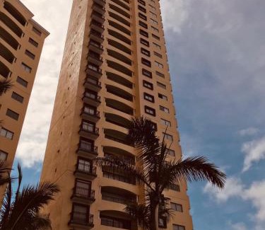 Marina Mazatlan Apartment | Condominio de lujo a Pie de Playa