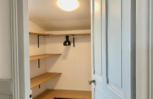 Epernay Apartment | Condominium N°3 dit la La garçonnière