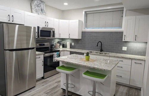 Saskatoon House | Confortable brand-new 1-bedroom close to downtownnn