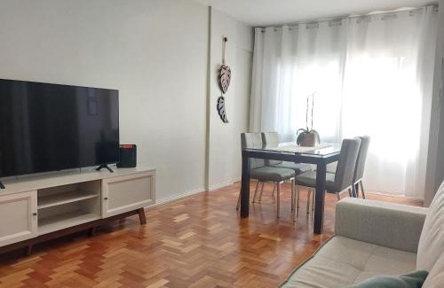 Menino Deus Apartment | Conforto e tranquilidade junto ao Hospital Mãe de Deus