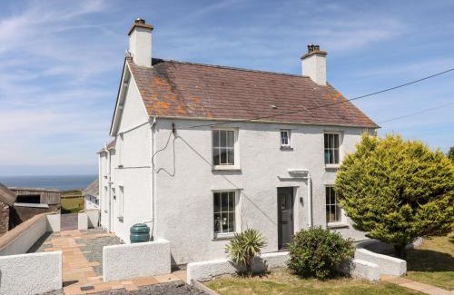 Garn Fadryn House | Congl Cae