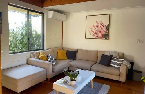 Congo House | Congo Beach Getaway