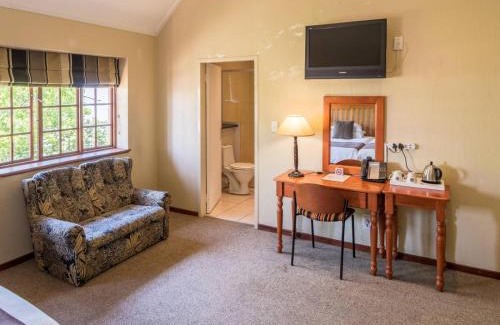 Greater Johannesburg Metropolitan Area Hotel | Constantia Hotel and Conference Centre