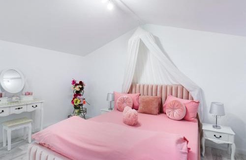 Feleacu Apartment | Consuela Residence