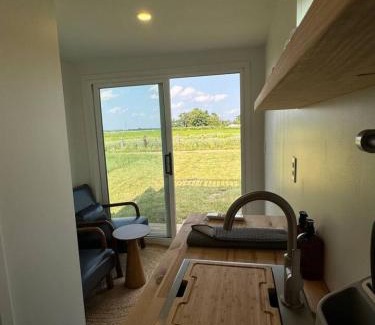 Smithville Apartment | Container Cabin on the Colorado
