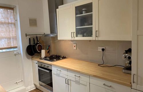 Bayswater Apartment | Contemporary 2 Bedroom Flat in Bayswater