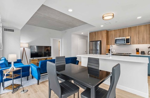 Assembly Square Apartment | Contemporary 3BR/2.5BA Unit in Assembly Square