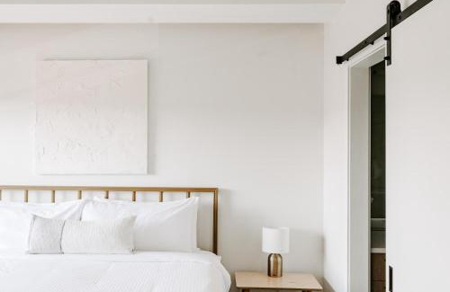 Highland House | Contemporary Cool Lifestyle Loft - Zuni Lofts