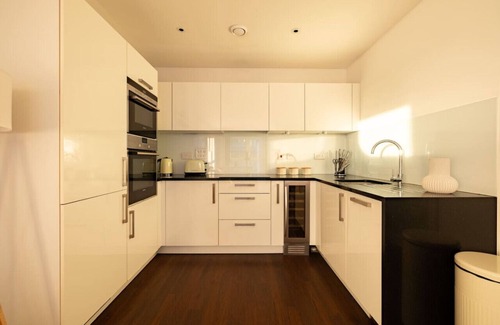 Holloway Apartment | Contemporary Flat In Islington