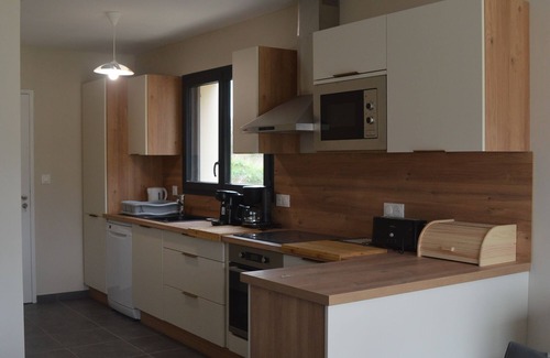 Vilde-Guingalan House | Contemporary house in Vildé guingalan 5 km from Dinan P M R from 2 to 10 people
