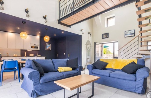 Saint-Jores Cottage | Contemporary house with garden, Wifi and parking